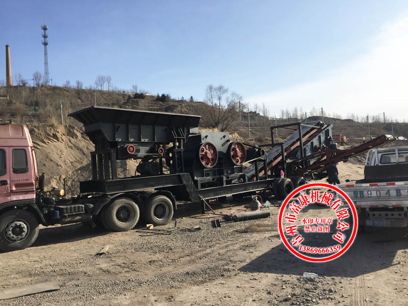移動(dòng)式破碎站 移動(dòng)式破碎站