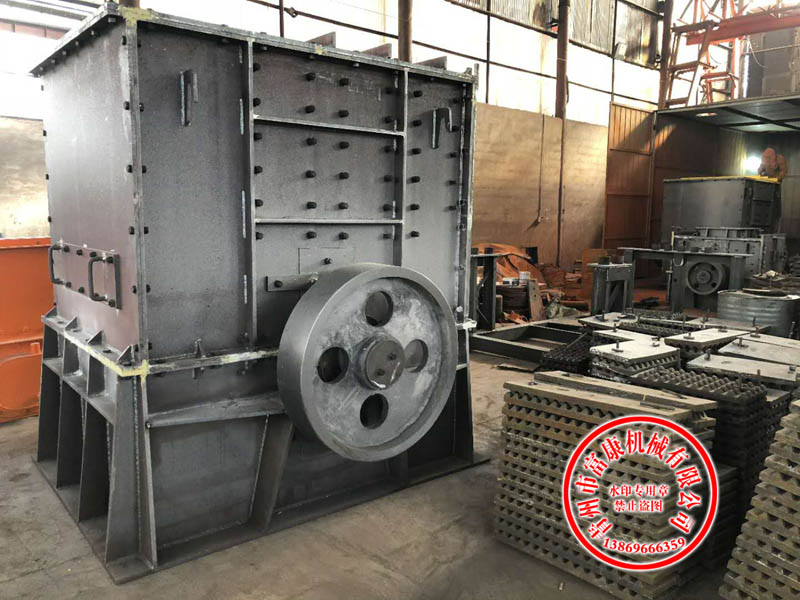 移動箱式破碎站 移動箱式破碎站