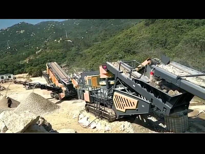 移動(dòng)破碎篩分設(shè)備 移動(dòng)破碎篩分設(shè)備